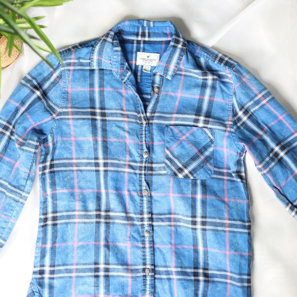 American Eagle Outfitters Tops - Plaid button up shirt.